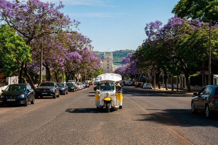 Lisbon tuk-tuk tours