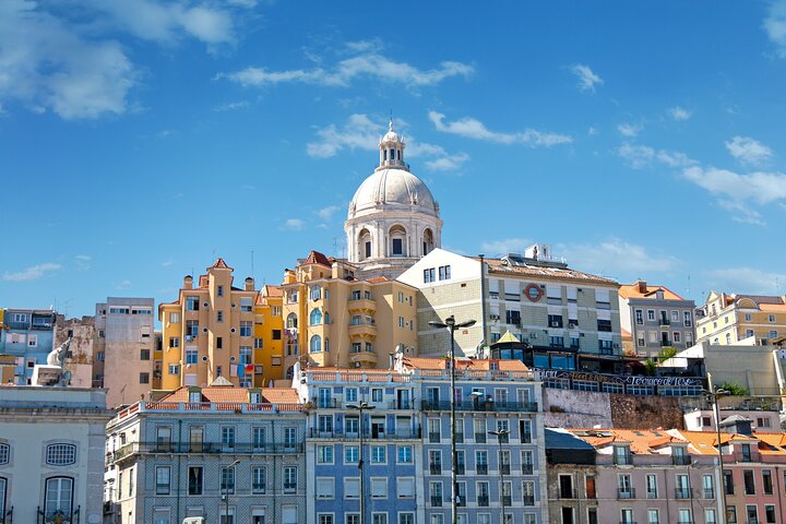 Lisbon Highlights Private Tour with Van and Local Guide 4H, photograph 3