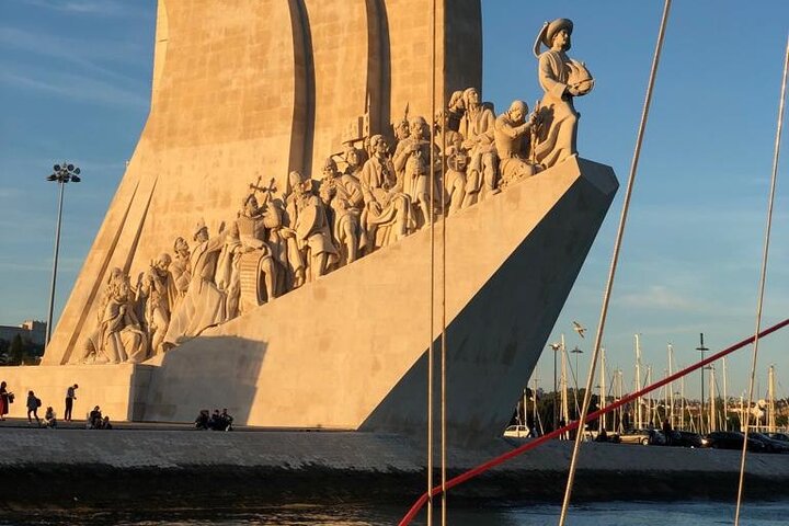 Lisbon Sunset Sailing with Portuguese Wine and History, photograph 4