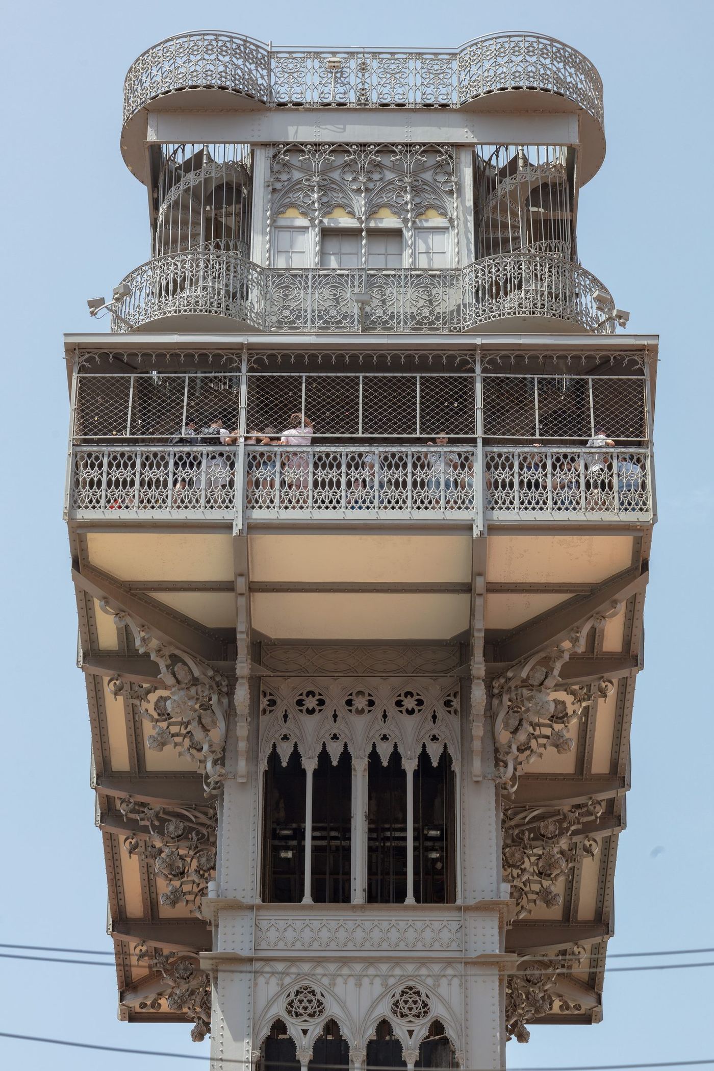 The Santa Justa lift from the street